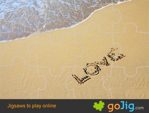 Jigsaw : Love on the Sand