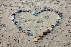 Jigsaw : Heart in the Sand